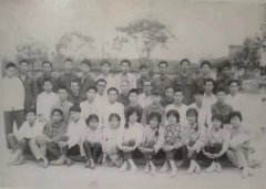 1982届-27班